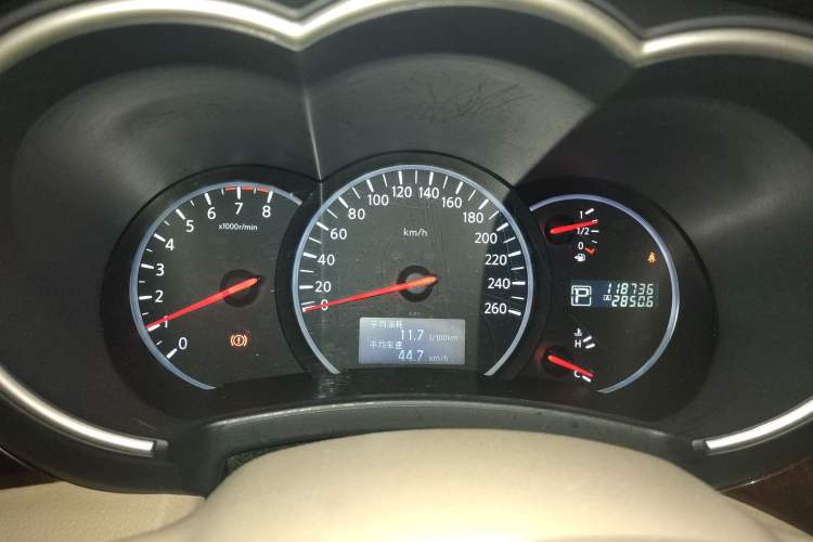 Used Nissan Quest 2015 3.5L SL
