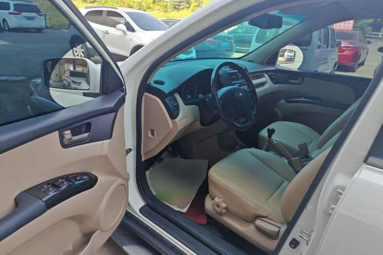 Used Kia Sportage 2013 2.0L Manual Two-Wheel Drive GL Trim