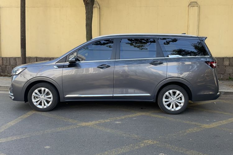 Used Wuling Jiachen 2022 1.5T CVT Smart Luxury Version
