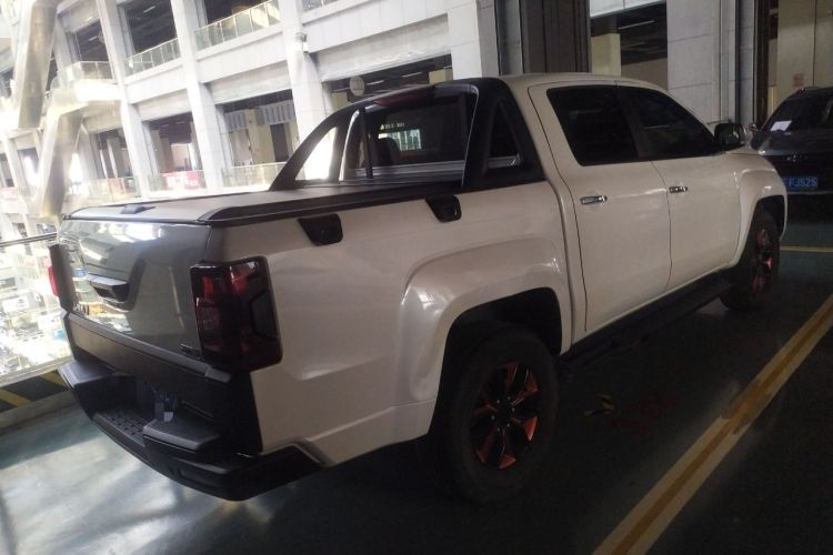 Used JMC Yuhu 7 2022 2.0T Automatic Gasoline 4x4 Comfort Edition Standard Wheelbase JX4G20A6L