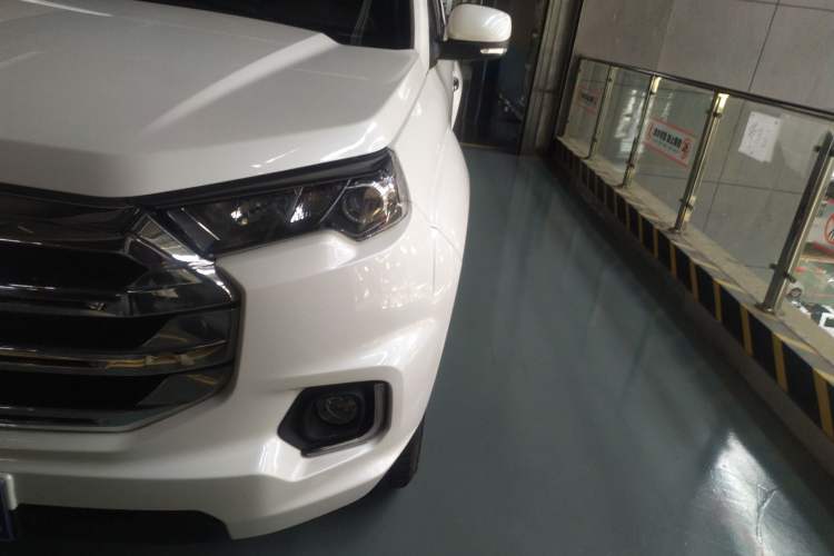 Used JMC Yuhu 7 2022 2.0T Automatic Gasoline 4x4 Comfort Edition Standard Wheelbase JX4G20A6L