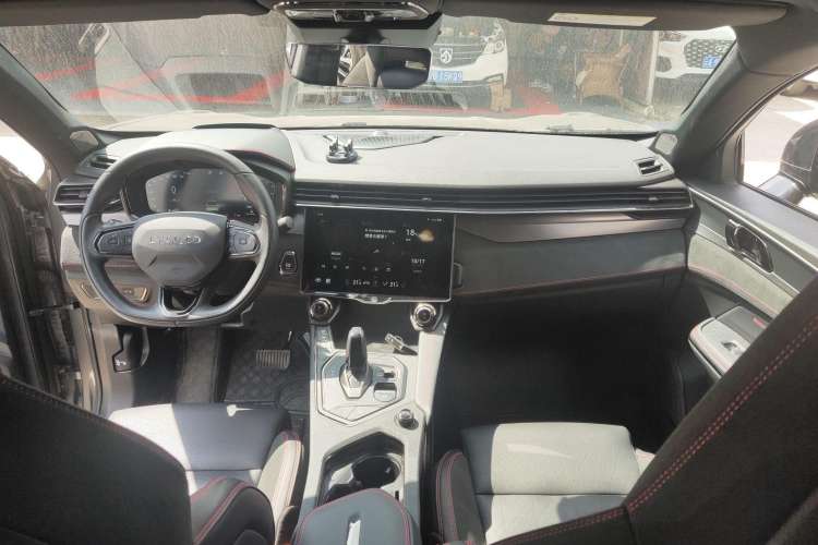 Used Lynk & Co 05 2022 2.0TD Four-Wheel Drive Dynamic Halo