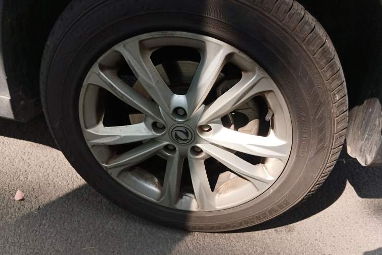 Used Dongfeng Fengon S560 2019 1.8L Manual Urban Model Right Front Wheel Hub