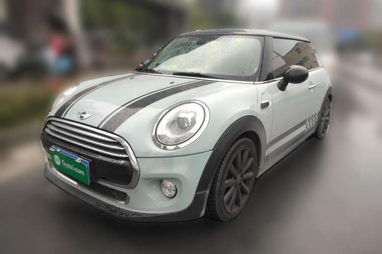 Used MINI 2017 1.5T COOPER Limited Edition in Ice Blue