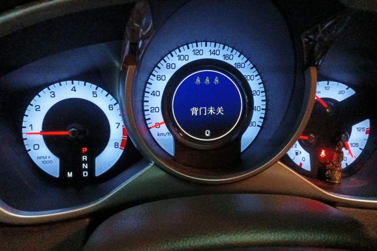 Used Cadillac SRX 2011 3.0L Luxury Model
