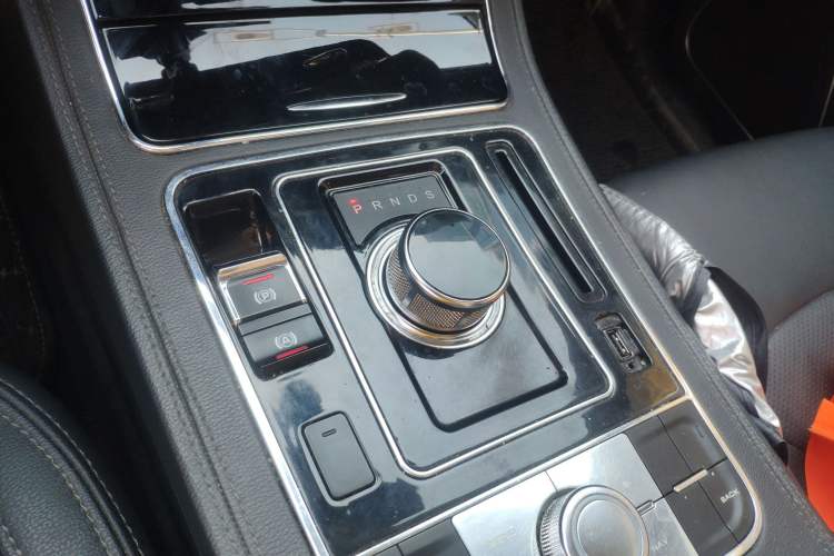 Used Zotye T600 2016 Sport Edition 2.0T DCT Prestige Model