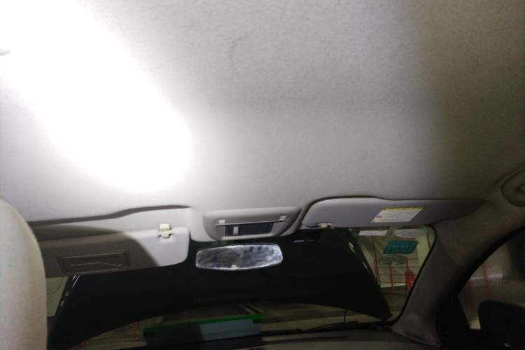 Used Chevrolet Aveo Sonic 2011 Sedan 1.4L Automatic SL