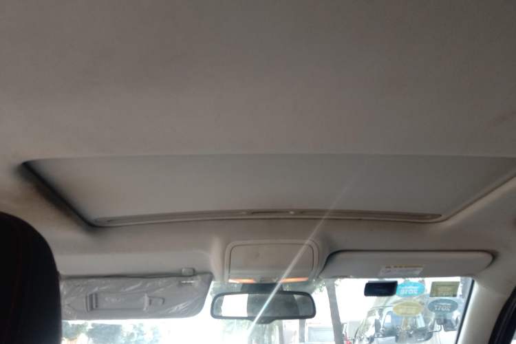 Used FAW Senya R7 2016 1.6L Manual Luxury Version
