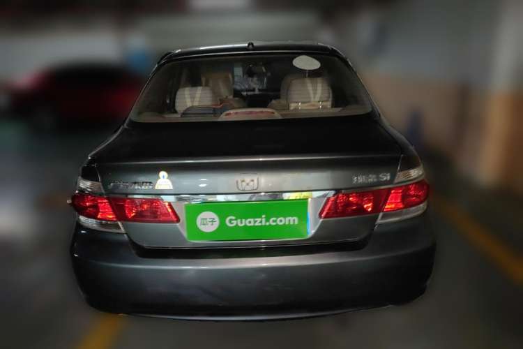 Used Everus S1 2011 1.3L Automatic Comfort Edition
