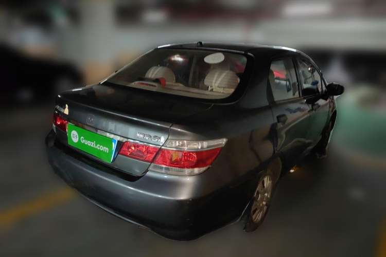 Used Everus S1 2011 1.3L Automatic Comfort Edition
