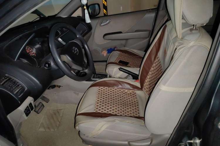 Used Everus S1 2011 1.3L Automatic Comfort Edition
