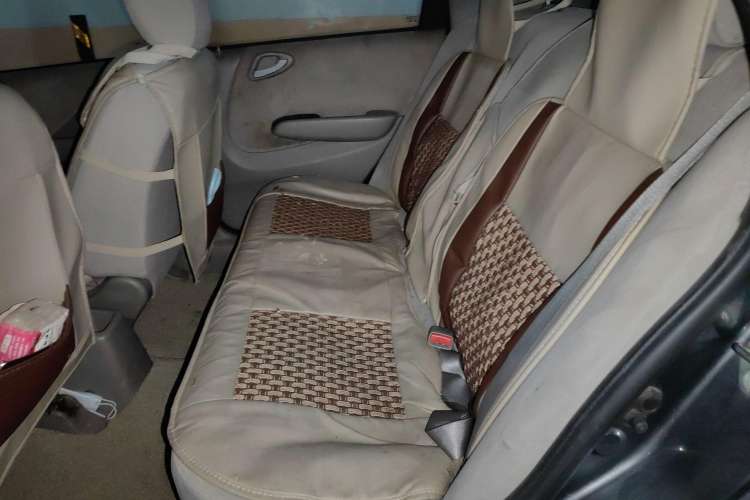 Used Everus S1 2011 1.3L Automatic Comfort Edition
