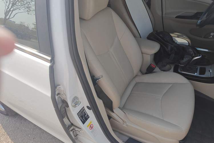 Used BYD e5 2017 300 Prestige Edition