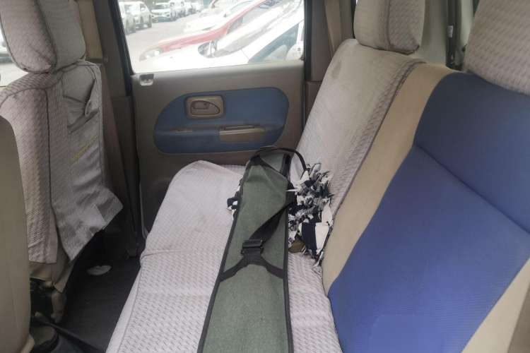 Used Suzuki Wagon R 2010 e 1.4L Manual ES Economy Model Left Rear Seat