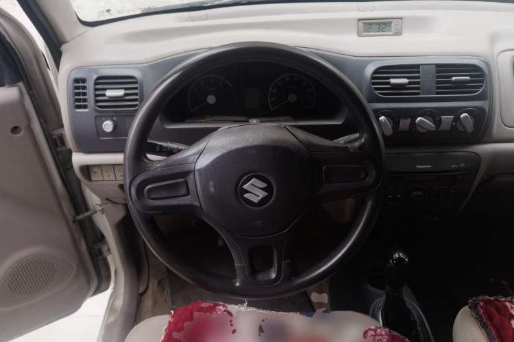 Used Suzuki Wagon R 2010 e 1.4L Manual ES Economy Model Steering Wheel