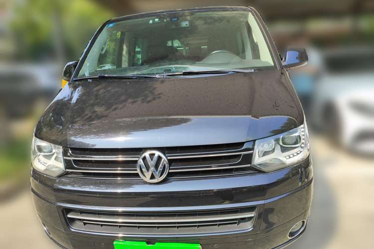 Used Volkswagen Multivan 2012 2.0 TSI Two-Wheel-Drive Luxury Edition