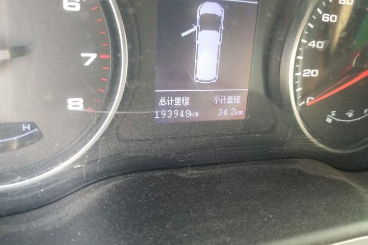 Used JAC M4 2016 2.0L Manual Comfort Edition