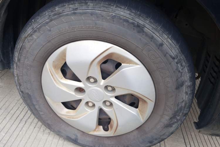 Used JAC M4 2016 2.0L Manual Comfort Edition