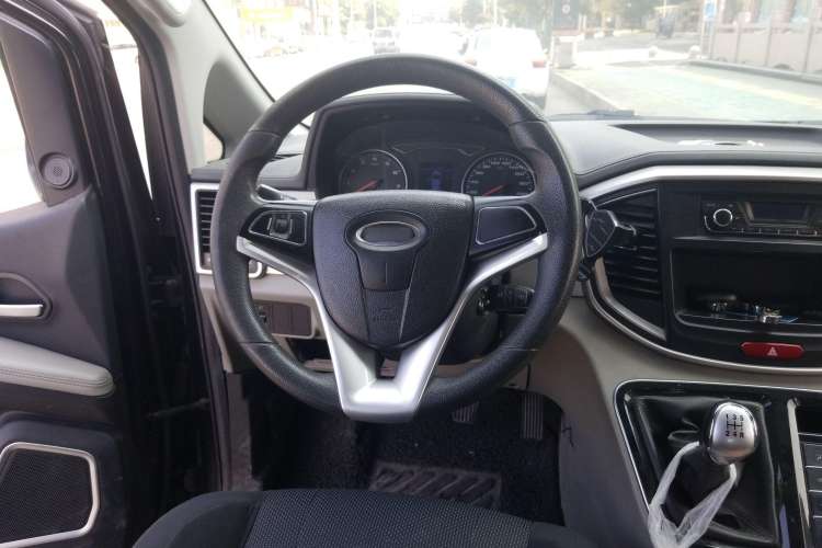 Used JAC M4 2016 2.0L Manual Comfort Edition