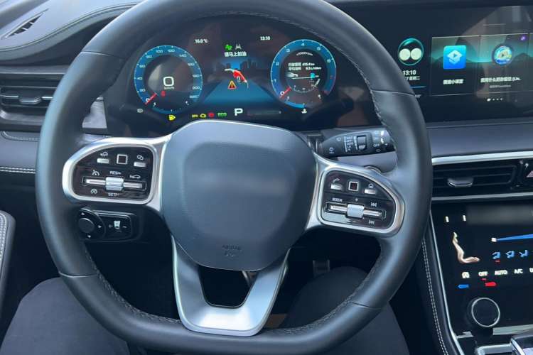 Used JETOUR X90 2022 Zilong 2.0T DCT Changsheng Edition 5-seater
