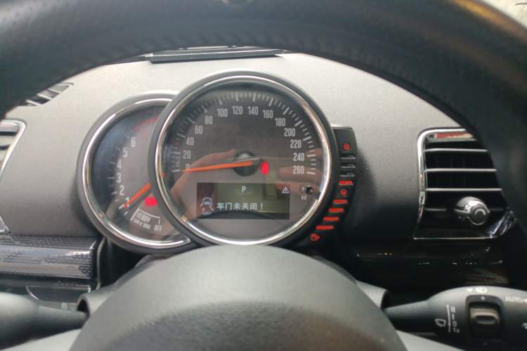 Used MINI Clubman 2016 Revised Version 1.5T COOPER Connoisseur Edition