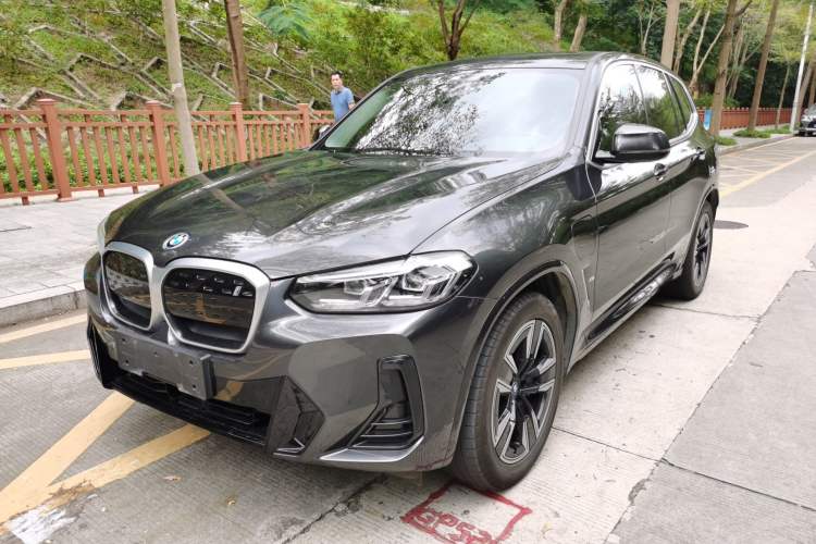 Used BMW iX3 2022 Leading Model