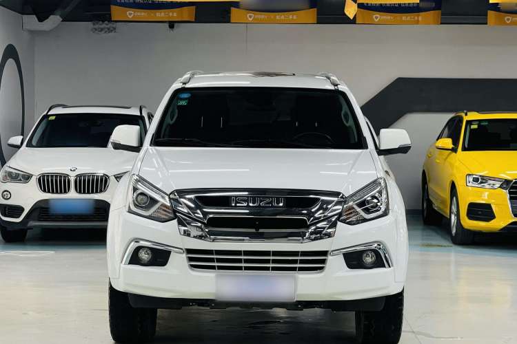 Used Isuzu mu-X 2020 1.9T Diesel Automatic 4x4 Enjoyment Edition 5 Seats China VI Standard
