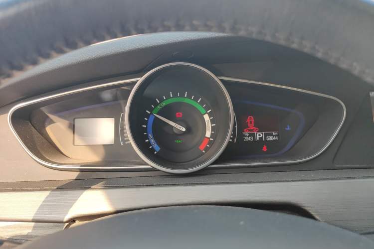 Used Roewe e550 2014 Flagship Edition
