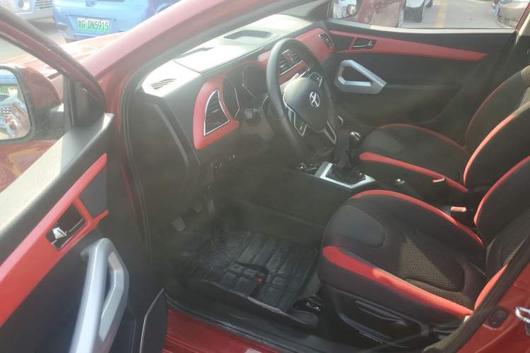 Used JAC Refine S2 2015 1.5L Manual Luxury Model
