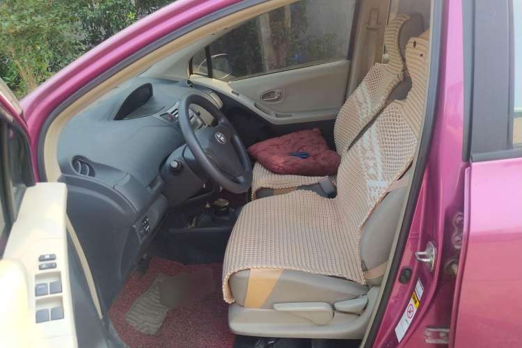 Used Toyota Yaris 2008 1.6G Automatic Deluxe Edition Left Front Seat