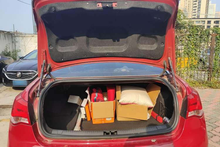 Used Roewe e550 2014 Flagship Edition
