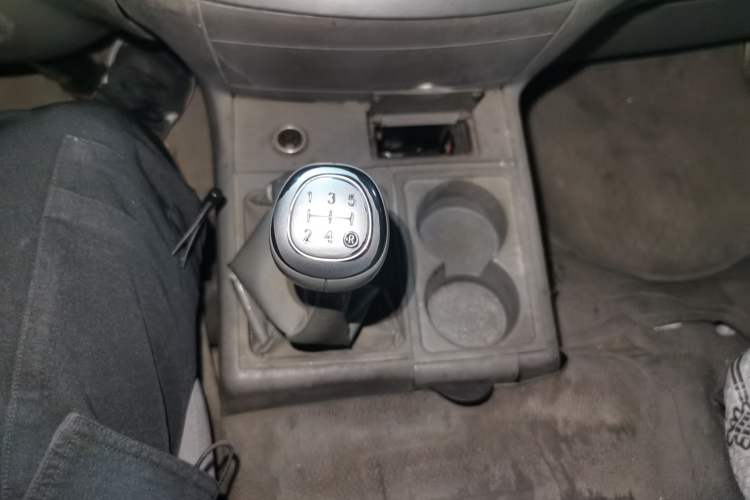 Used Jinbei Hiace 2014 2.0L 5th Generation Kuaiyunwang Business Version 4G19
