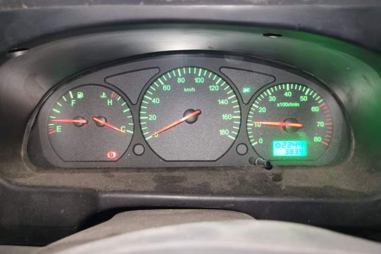 Used Jinbei Hiace 2014 2.0L 5th Generation Kuaiyunwang Business Version 4G19
