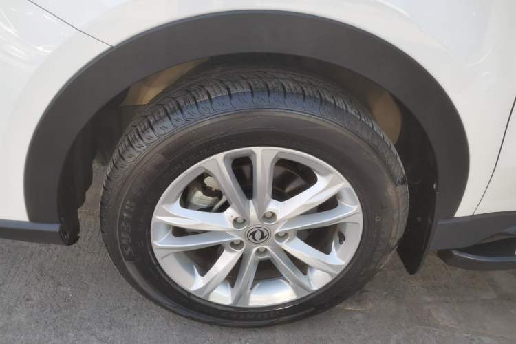 Used Dongfeng Fengon 580 2020 1.5T CVT Luxury Edition
