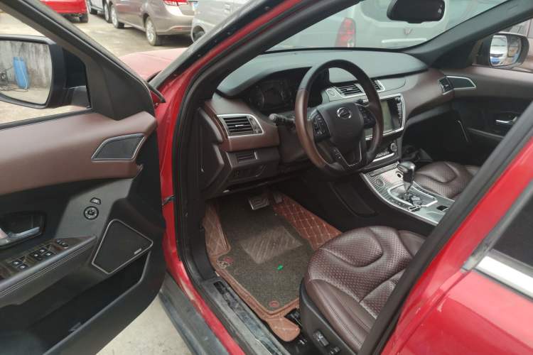 Used Land X7 2015 2.0T Panoramic Prestige Edition