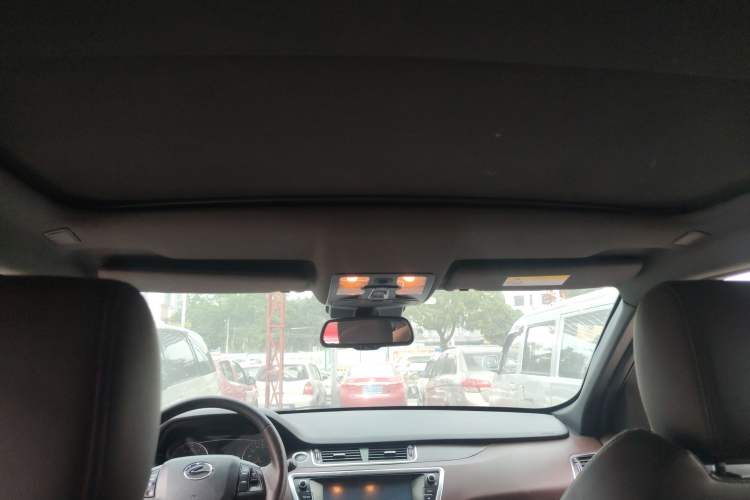 Used Land X7 2015 2.0T Panoramic Prestige Edition