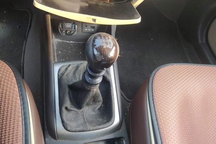 Used Hyundai Celesta 2011 1.6L Manual Comfort Edition