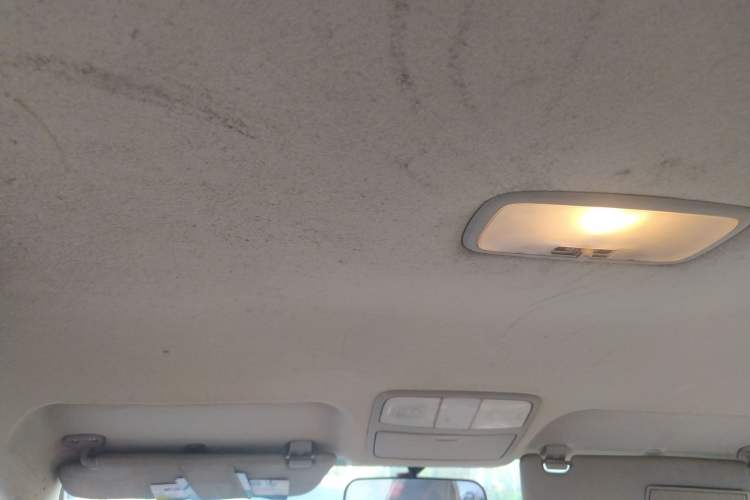 Used Hyundai Celesta 2011 1.6L Manual Comfort Edition