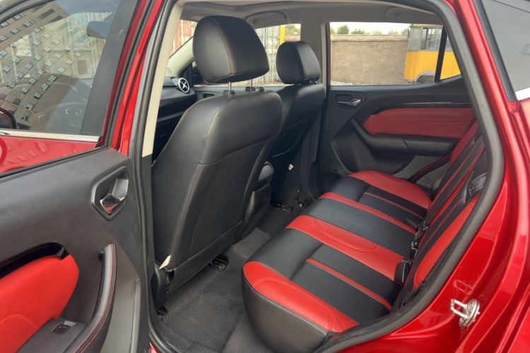 Used Soueast DX3 2016 1.5T SRG CVT Flagship Edition
