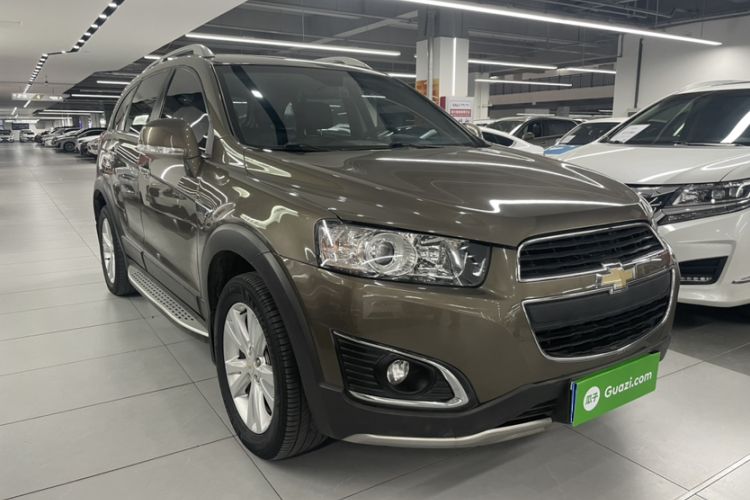 Used Chevrolet Captiva 2017 2.4L 4x4 Flagship Edition 7-Seater