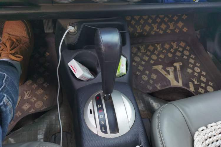 Used Honda Fit 2004 1.5L CVT Gear Lever