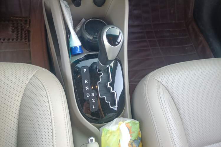 Used Kia K2 2015 Sedan 1.6L Automatic Transmission Premium
