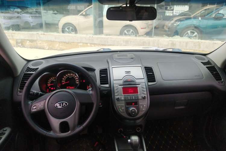 Used Kia Soul 2013 1.6L AT Premium