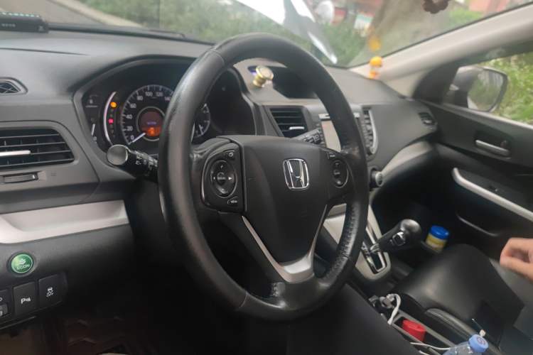 Used Honda CR-V 2013 2.4L four-wheel drive luxury version
