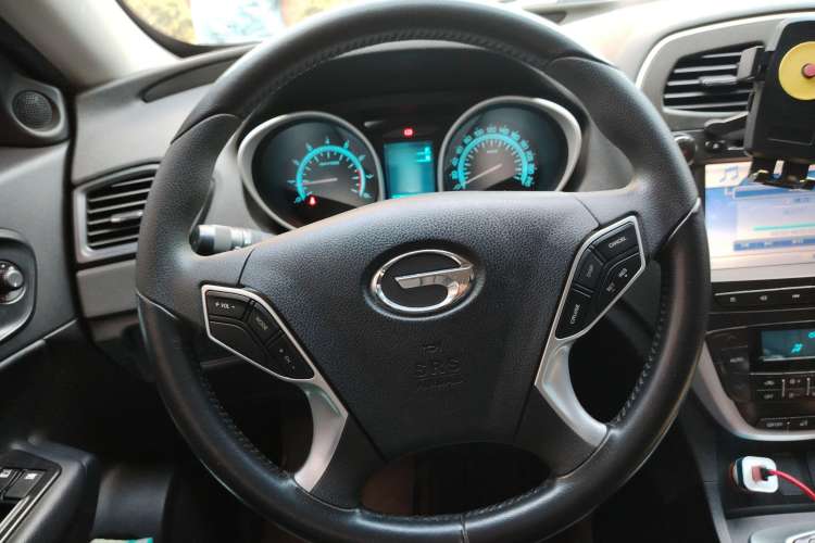 Used GAC Trumpchi GS5 2013 1.8T Automatic All-Wheel-Drive Luxury Edition Steering Wheel