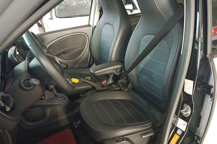 Used smart forfour 2018 0.9T 66 kW Pioneer Edition
