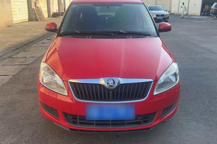 Used Skoda Fabia 2014 1.4L Manual Crystal Edition