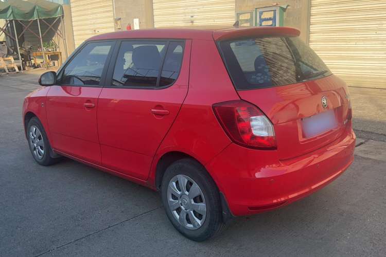 Used Skoda Fabia 2014 1.4L Manual Crystal Edition