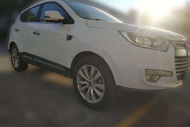 Used JAC Refine S5 2015 1.5T Automatic Elite Model