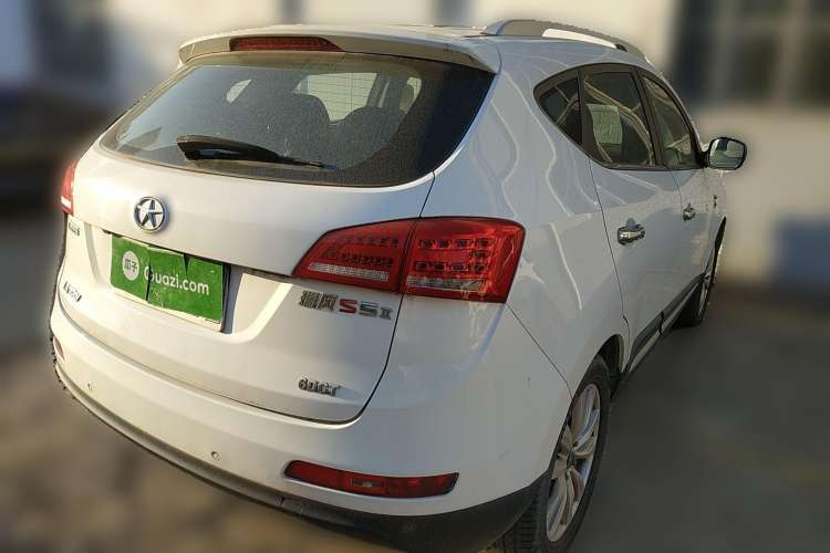 Used JAC Refine S5 2015 1.5T Automatic Elite Model